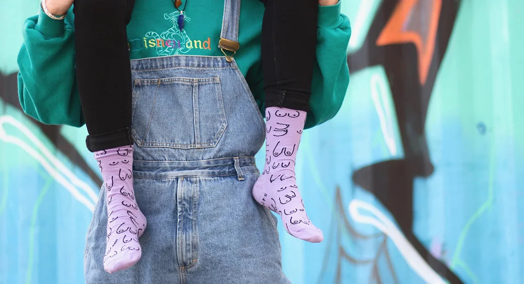 Titties socks: purple