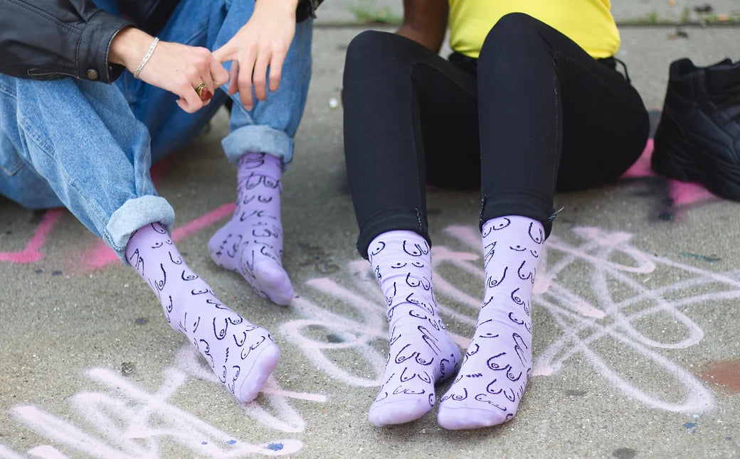 Titties socks: purple